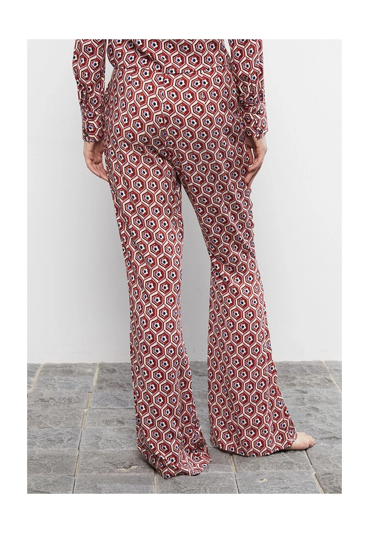 LC WAIKIKI Printed Wide Legs Women Trousers 4 LC WAIKIKI Printed Wide Legs Women Trousers - Image 2