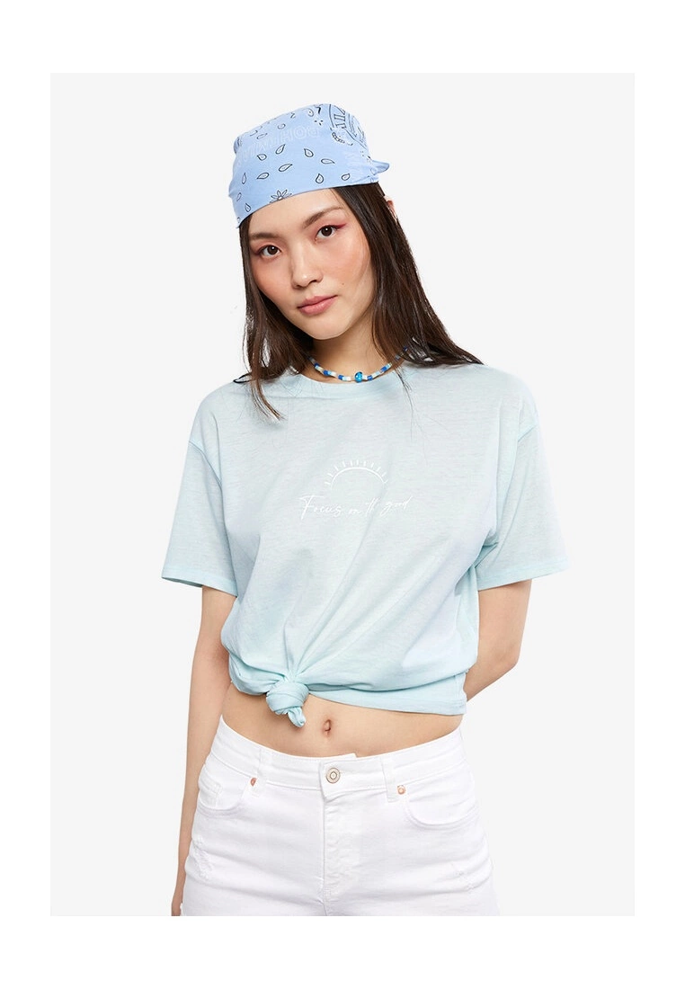 LC WAIKIKI Message Printed Front Women's T-Shirt 3 LC WAIKIKI Message Printed Front Women's T-Shirt