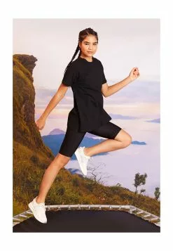 LC WAIKIKI Crew Neck Straight Short Sleeve Women's Sports T-Shirt -LC WAIKIKI popular shop lc waikiki 4970 8672716 4