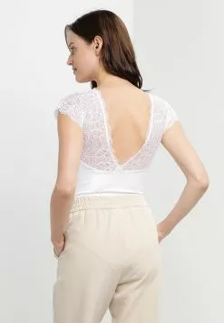 LC WAIKIKI Embroidered Snap Bodysuit 8 LC WAIKIKI Embroidered Snap Bodysuit -LC WAIKIKI popular shop lc waikiki 4989 3401616 2