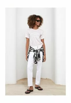 LC WAIKIKI Short Sleeve Cotton T-Shirt -LC WAIKIKI popular shop lc waikiki 4991 1603716 4