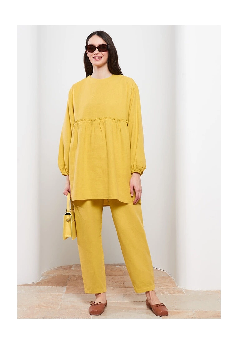 LC WAIKIKI Straight Long Sleeve Cotton Tunic 6 LC WAIKIKI Straight Long Sleeve Cotton Tunic - Image 4