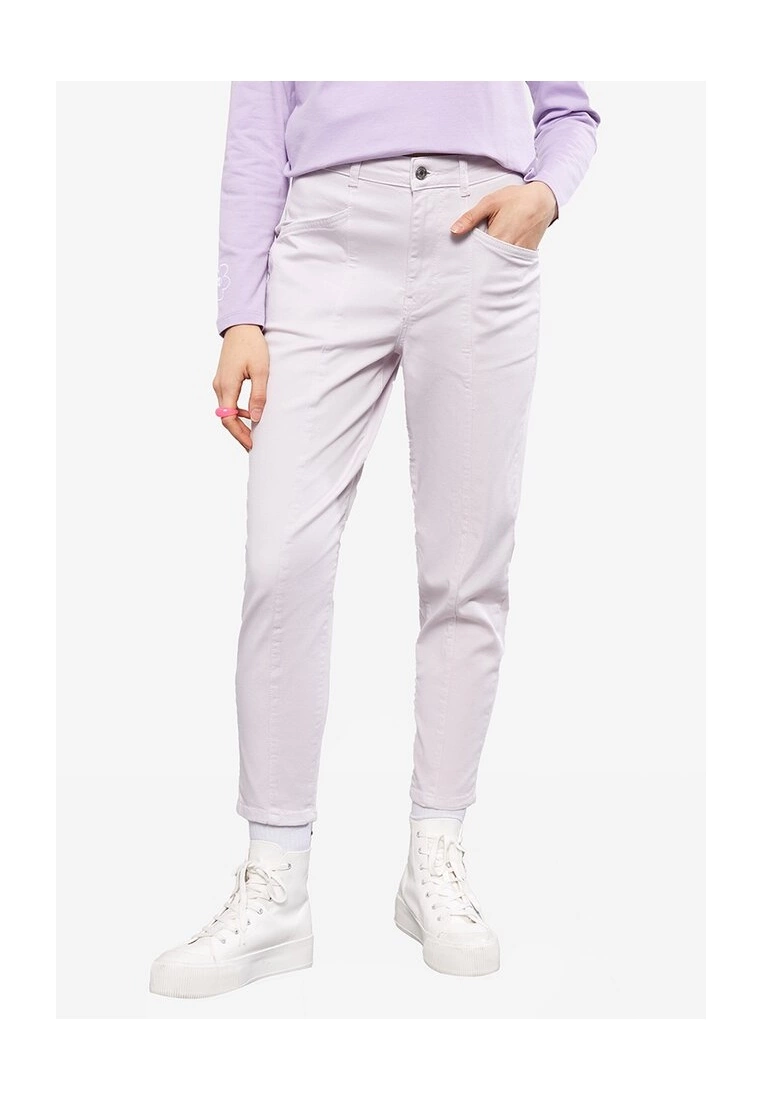 LC WAIKIKI Standard Fit Gabardine Women Trousers 3 LC WAIKIKI Standard Fit Gabardine Women Trousers