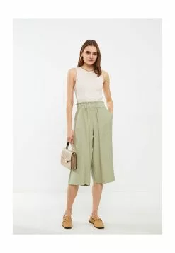 LC WAIKIKI Flat Capri With Elastic Waist -LC WAIKIKI popular shop lc waikiki 5056 2482716 4