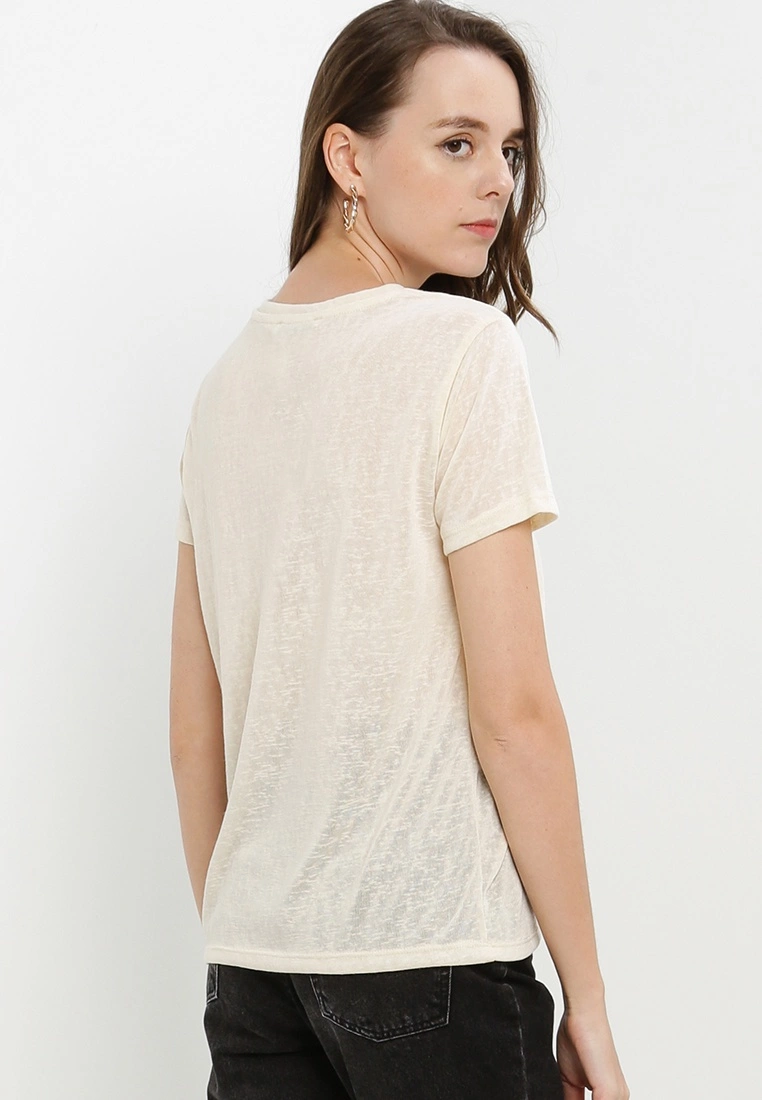 LC WAIKIKI Printed Short Sleeve Women T-Shirt 4 LC WAIKIKI Printed Short Sleeve Women T-Shirt - Image 2