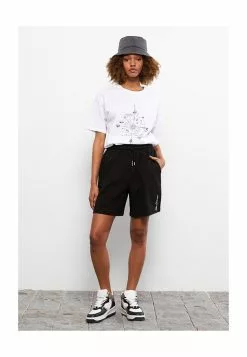 LC WAIKIKI Short Sleeves Astronomy Women T-Shirt 10 LC WAIKIKI Short Sleeves Astronomy Women T-Shirt -LC WAIKIKI popular shop lc waikiki 5076 6872716 4