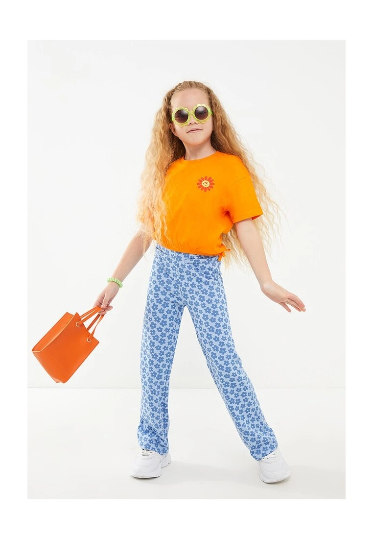 LC WAIKIKI Elastic Waist Printed Girl's Trousers 6 LC WAIKIKI Elastic Waist Printed Girl's Trousers - Image 4