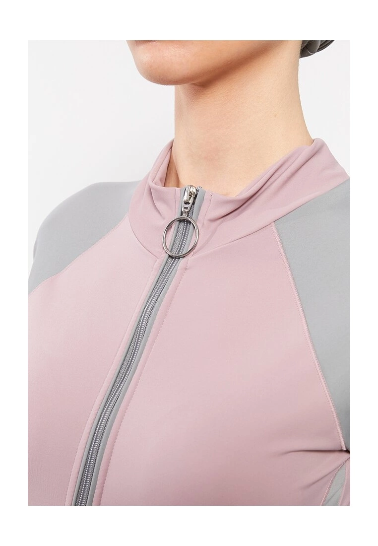 LC WAIKIKI Color Block Women Hijab Swimsuit Set 5 LC WAIKIKI Color Block Women Hijab Swimsuit Set - Image 3