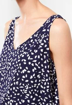 LC WAIKIKI V-Neck Patterned Sleeveless Viscose Women's Blouse 11 LC WAIKIKI V-Neck Patterned Sleeveless Viscose Women's Blouse -LC WAIKIKI popular shop lc waikiki 5435 6647736 4