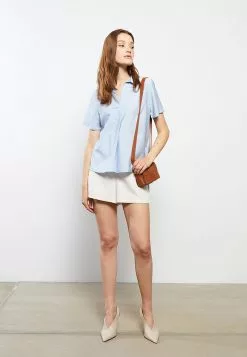 LC WAIKIKI Shirt Collar Plain Short Sleeve Crepe Fabric Women's Blouse -LC WAIKIKI popular shop lc waikiki 5437 9647736 4