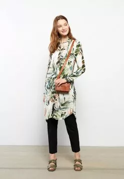 LC WAIKIKI Long Sleeve Viscose Women's Tunic With Shirt Collar Pattern 9 LC WAIKIKI Long Sleeve Viscose Women's Tunic With Shirt Collar Pattern -LC WAIKIKI popular shop lc waikiki 5443 4747736 2