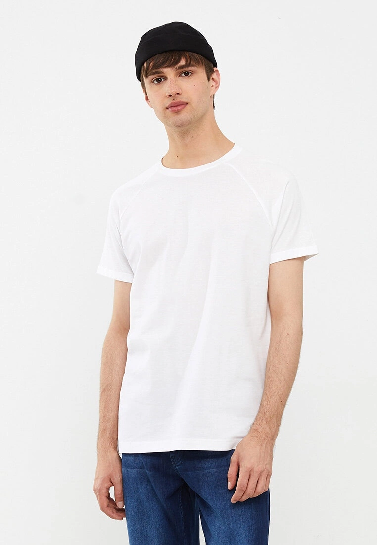 LC WAIKIKI Crew Neck Short Sleeve Basic Pique Men's T-Shirt 3 LC WAIKIKI Crew Neck Short Sleeve Basic Pique Men's T-Shirt