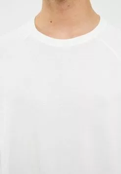 LC WAIKIKI Crew Neck Short Sleeve Basic Pique Men's T-Shirt 10 LC WAIKIKI Crew Neck Short Sleeve Basic Pique Men's T-Shirt -LC WAIKIKI popular shop lc waikiki 5445 7147736 3