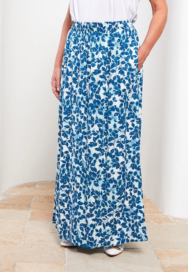 LC WAIKIKI Elastic Waist Patterned A-Line Viscose Women's Skirt 5 LC WAIKIKI Elastic Waist Patterned A-Line Viscose Women's Skirt - Image 3