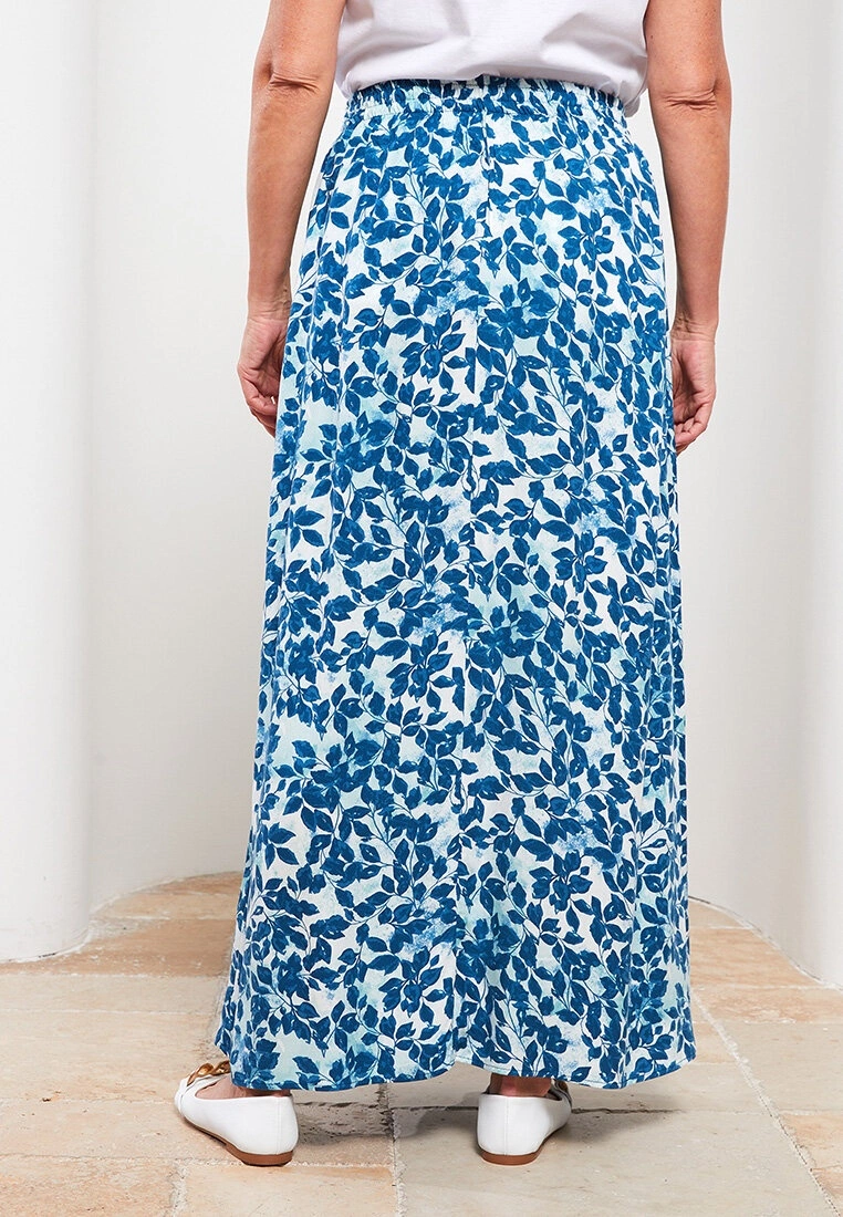 LC WAIKIKI Elastic Waist Patterned A-Line Viscose Women's Skirt 6 LC WAIKIKI Elastic Waist Patterned A-Line Viscose Women's Skirt - Image 4