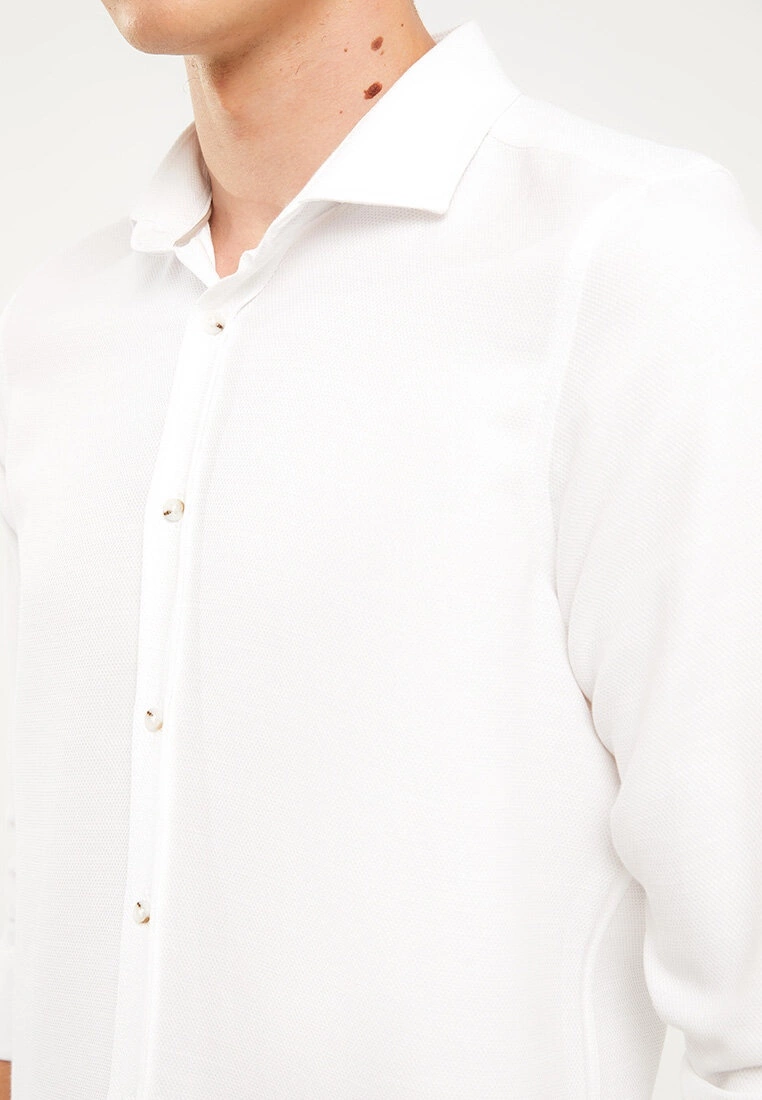 LC WAIKIKI Slim Fit Long Sleeve Dobby Men's Shirt 6 LC WAIKIKI Slim Fit Long Sleeve Dobby Men's Shirt - Image 4