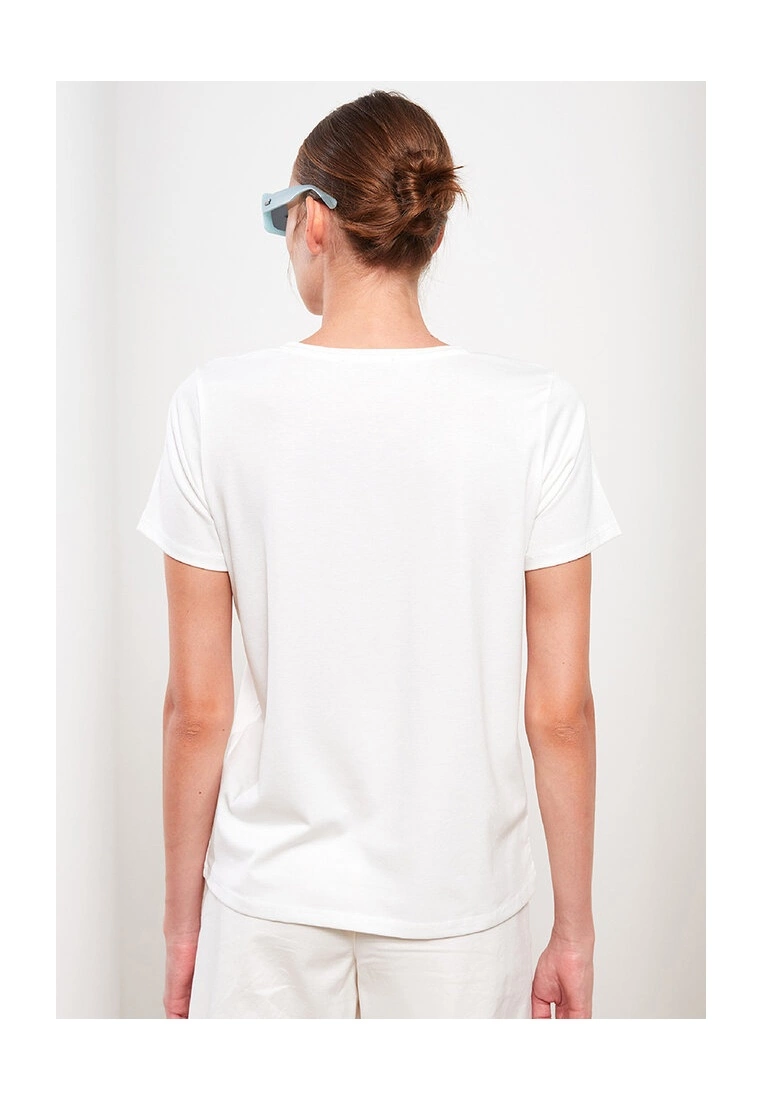 LC WAIKIKI Crew Neck Printed T-Shirt 4 LC WAIKIKI Crew Neck Printed T-Shirt - Image 2