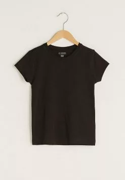 LC WAIKIKI Crew Neck Basic Short Sleeve Boy Undershirt