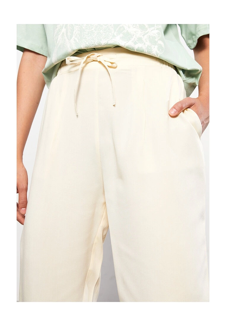 LC WAIKIKI Standard Fit Tencel Pants 5 LC WAIKIKI Standard Fit Tencel Pants - Image 3