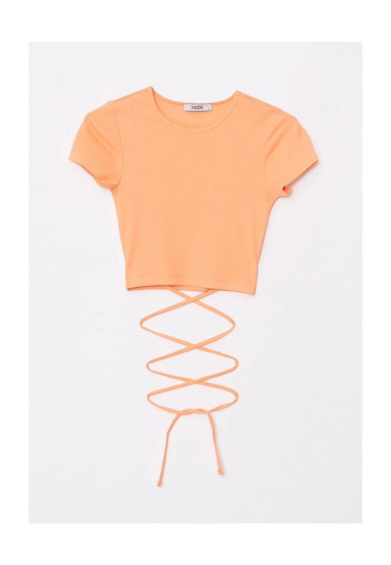 LC WAIKIKI Crew Neck Crop Cotton T-Shirt 8 LC WAIKIKI Crew Neck Crop Cotton T-Shirt - Image 6