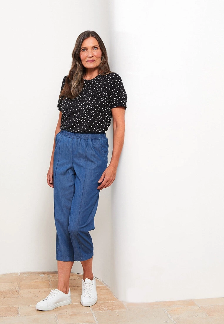 LC WAIKIKI Straight Cropped Pants 3 LC WAIKIKI Straight Cropped Pants