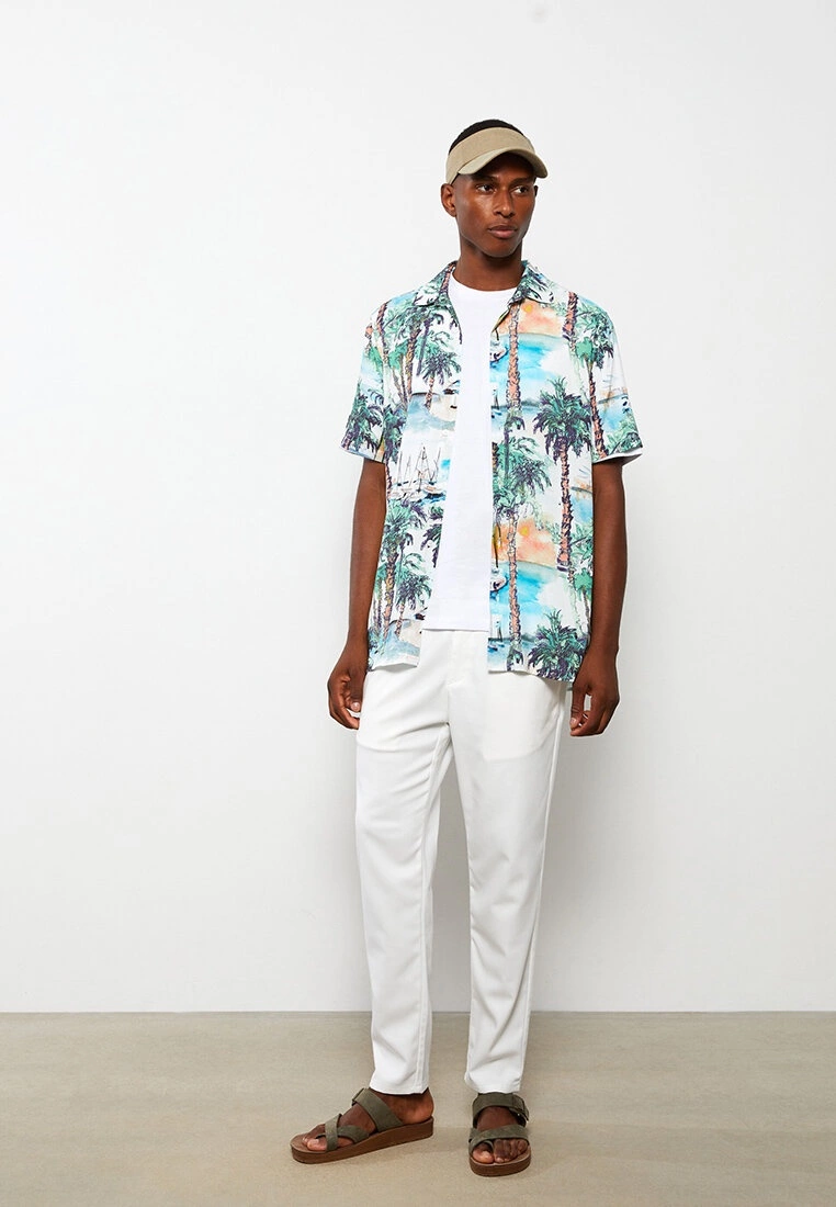 LC WAIKIKI Regular Fit Short Sleeve Patterned Poplin Men's Shirt 4 LC WAIKIKI Regular Fit Short Sleeve Patterned Poplin Men's Shirt - Image 2