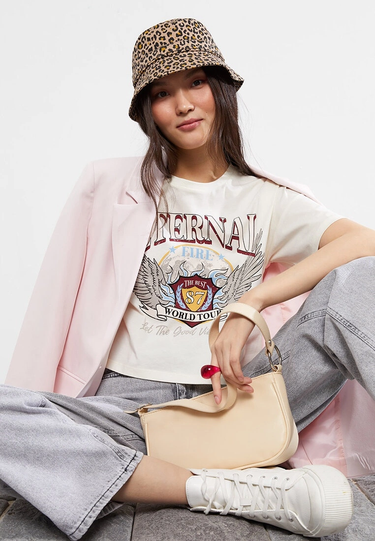 LC WAIKIKI Crew Neck Printed Short Sleeve Cotton Women's T-Shirt 3 LC WAIKIKI Crew Neck Printed Short Sleeve Cotton Women's T-Shirt