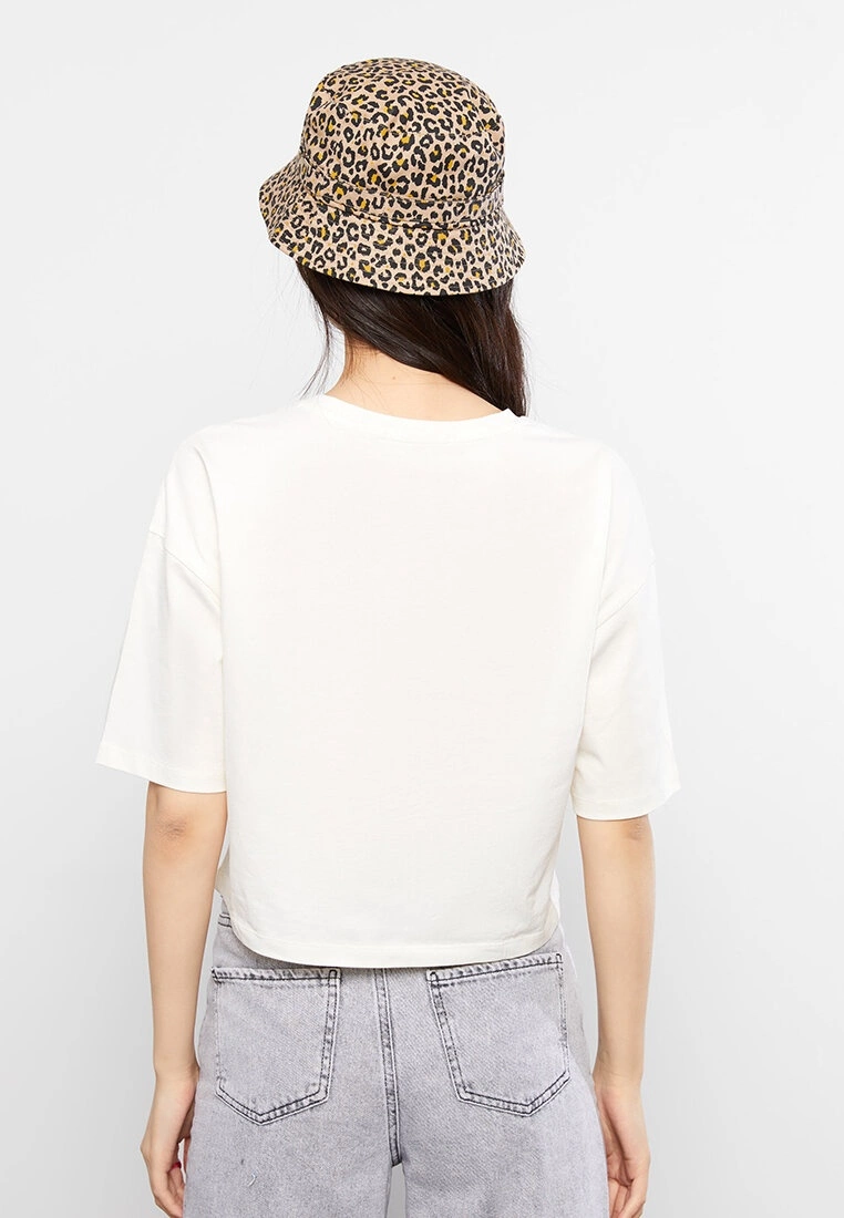 LC WAIKIKI Crew Neck Printed Short Sleeve Cotton Women's T-Shirt 5 LC WAIKIKI Crew Neck Printed Short Sleeve Cotton Women's T-Shirt - Image 3