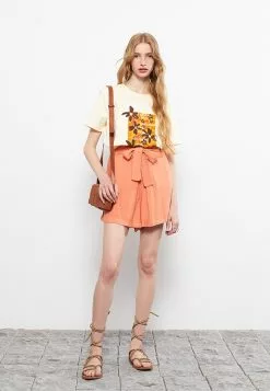 LC WAIKIKI Crew Neck Printed Short Sleeve Cotton Women's T-Shirt -LC WAIKIKI popular shop lc waikiki 6492 8738236 2