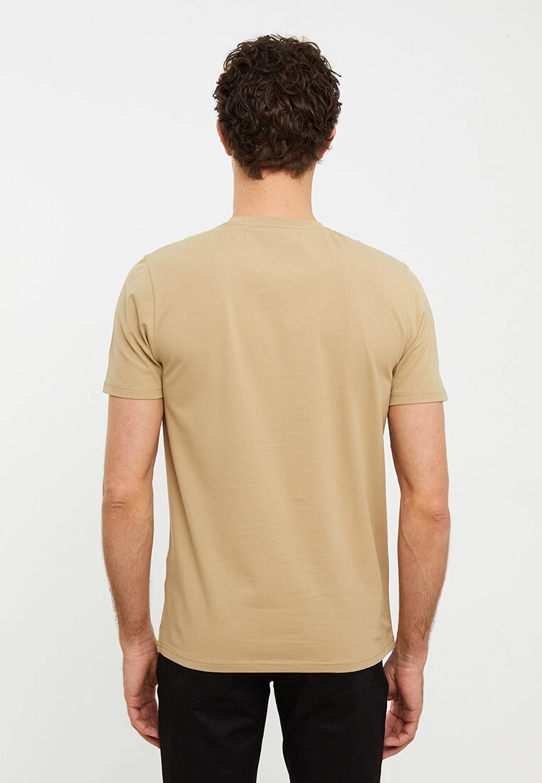 LC WAIKIKI Crew Neck Short Sleeve Printed Combed Cotton Men's T-Shirt 8 LC WAIKIKI Crew Neck Short Sleeve Printed Combed Cotton Men's T-Shirt - Image 6