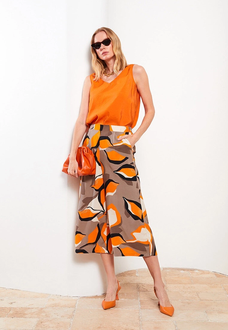 LC WAIKIKI Patterned Viscose Women Capri 3 LC WAIKIKI Patterned Viscose Women Capri