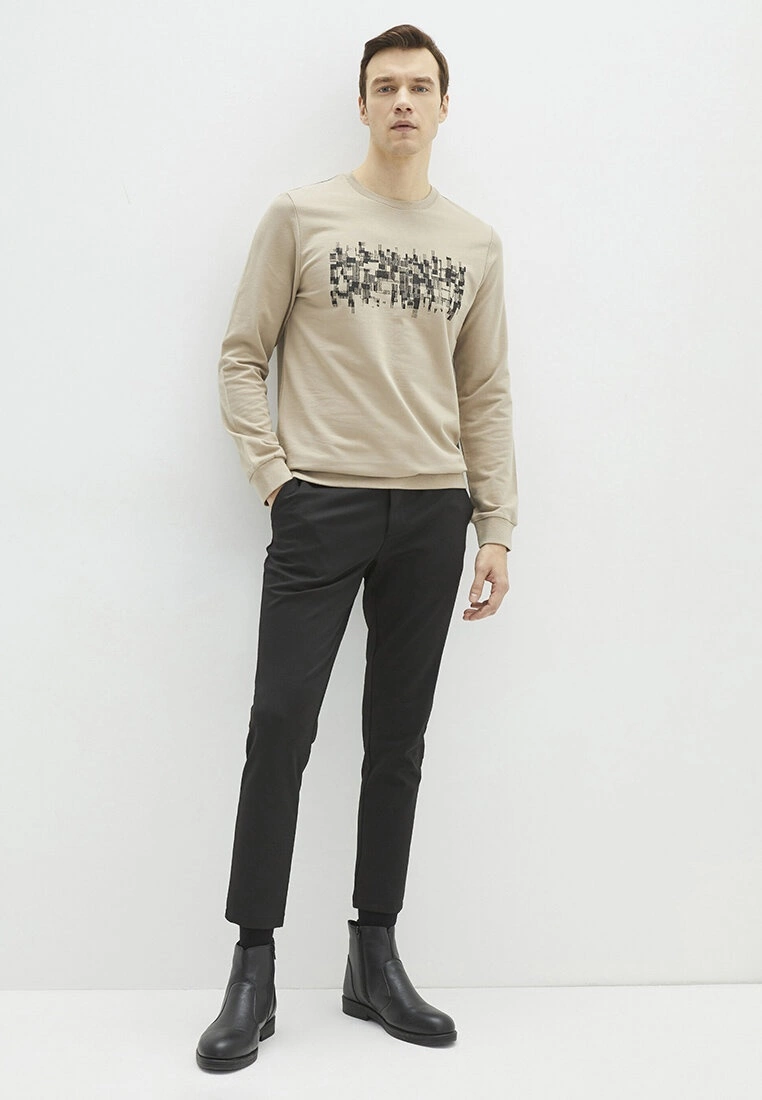 LC WAIKIKI Crew Neck Long Sleeve Printed Men's Sweatshirt 3 LC WAIKIKI Crew Neck Long Sleeve Printed Men's Sweatshirt