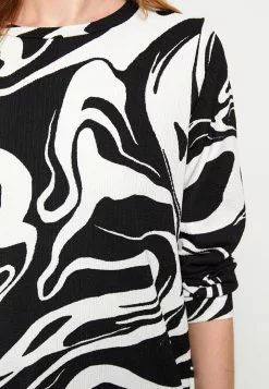 LC WAIKIKI Crew Neck Patterned Long Sleeve Women's Tunic -LC WAIKIKI popular shop lc waikiki 6523 4819726 4