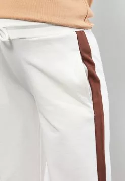 LC WAIKIKI Elastic Waist Stripe Detailed Cotton Maternity Sweatpants 10 LC WAIKIKI Elastic Waist Stripe Detailed Cotton Maternity Sweatpants -LC WAIKIKI popular shop lc waikiki 6553 1988726 4