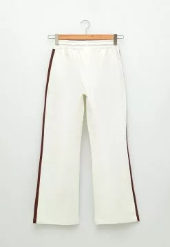 LC WAIKIKI Elastic Waist Stripe Detailed Cotton Maternity Sweatpants 11 LC WAIKIKI Elastic Waist Stripe Detailed Cotton Maternity Sweatpants -LC WAIKIKI popular shop lc waikiki 6553 1988726 5