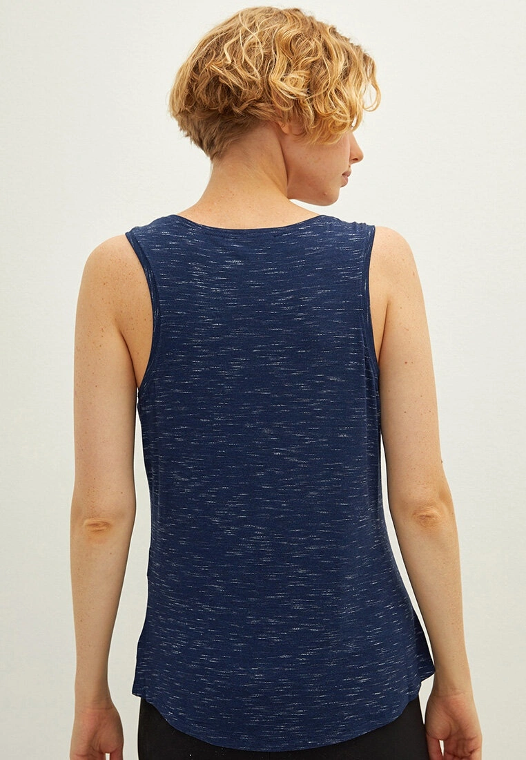 LC WAIKIKI Crew Neck Plain Women's Sports Athlete 7 LC WAIKIKI Crew Neck Plain Women's Sports Athlete - Image 5