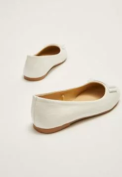 LC WAIKIKI Leather Look Bow Detailed Girls' Flats -LC WAIKIKI popular shop lc waikiki 6772 2977236 4
