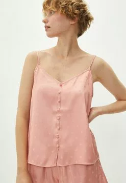 LC WAIKIKI V-Neck Strap Heart Pattern Pyjamas Top 9 LC WAIKIKI V-Neck Strap Heart Pattern Pyjamas Top -LC WAIKIKI popular shop lc waikiki 6847 3012206 3