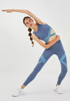 LC WAIKIKI Crew Neck Straight Sports Bra 8 LC WAIKIKI Crew Neck Straight Sports Bra -LC WAIKIKI popular shop lc waikiki 6863 6912206 4