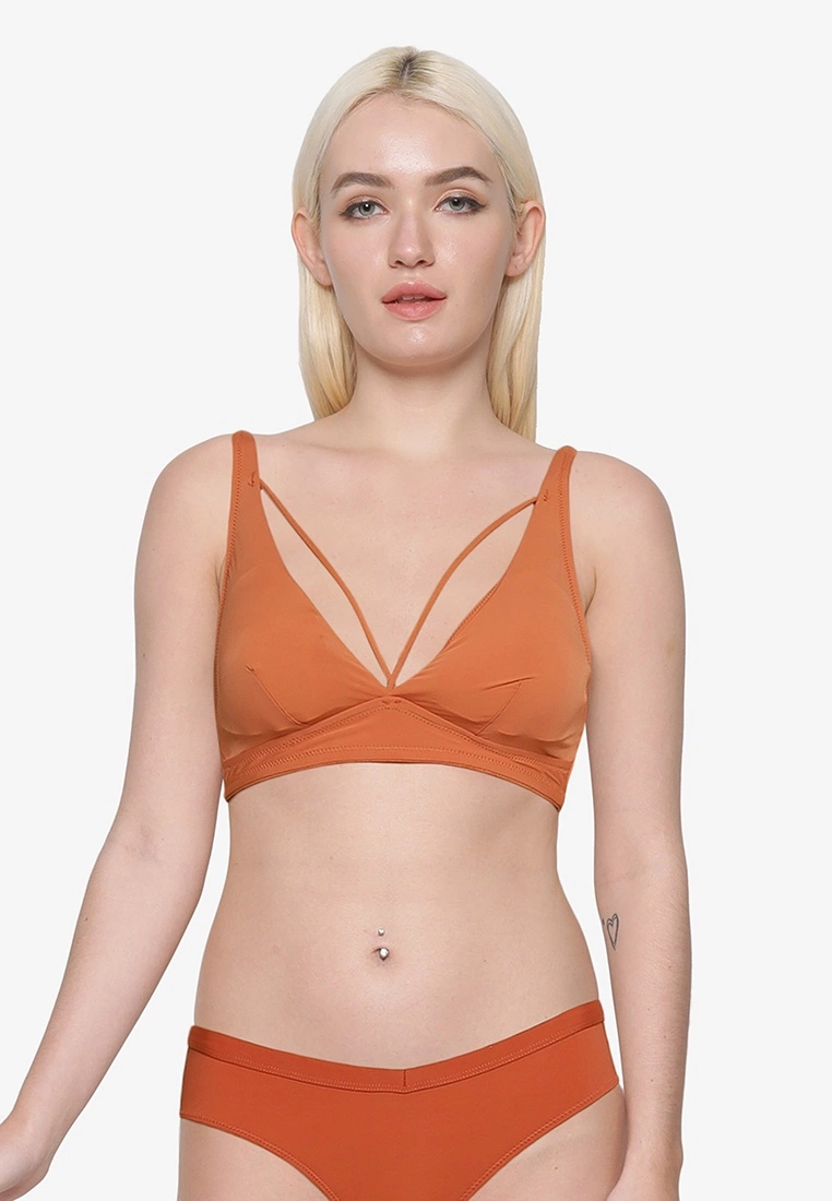 LC WAIKIKI Non-wired Padded Plain Bra 3 LC WAIKIKI Non-wired Padded Plain Bra