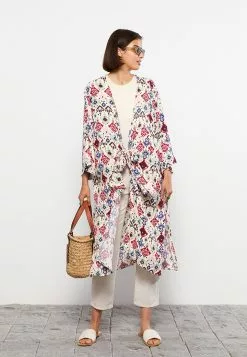 LC WAIKIKI Shawl Collar Patterned Long Sleeve Viscose Women's Kimono 9 LC WAIKIKI Shawl Collar Patterned Long Sleeve Viscose Women's Kimono -LC WAIKIKI popular shop lc waikiki 6893 5913036 2