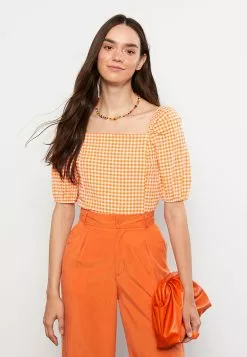 LC WAIKIKI Square Collar Plaid Short Sleeve Women's Blouse 9 LC WAIKIKI Square Collar Plaid Short Sleeve Women's Blouse -LC WAIKIKI popular shop lc waikiki 6925 7892036 2