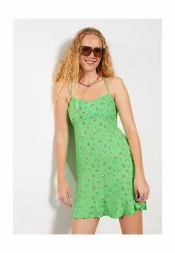 LC WAIKIKI Heart Collar Viscose Mini Dress 12 LC WAIKIKI Heart Collar Viscose Mini Dress -LC WAIKIKI popular shop lc waikiki 6935 3215726 4