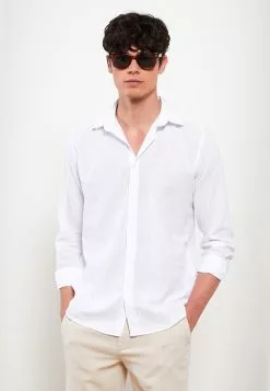 LC WAIKIKI Regular Fit Long Sleeve Poplin Men's Shirt -LC WAIKIKI popular shop lc waikiki 6949 9623036 2