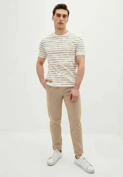 LC WAIKIKI Crew Neck Short Sleeve Striped Pique Men's T-Shirt 10 LC WAIKIKI Crew Neck Short Sleeve Striped Pique Men's T-Shirt -LC WAIKIKI popular shop lc waikiki 6961 1433036 3