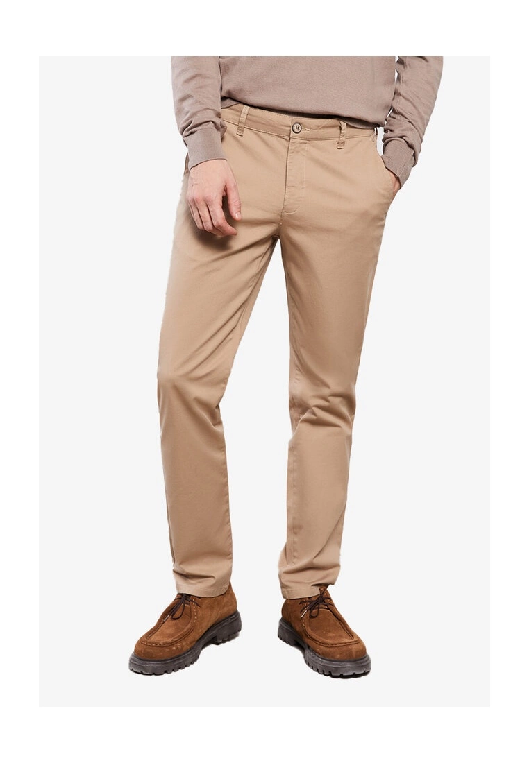 LC WAIKIKI Classıc Slim Fit Chino Trousers 3 LC WAIKIKI Classıc Slim Fit Chino Trousers
