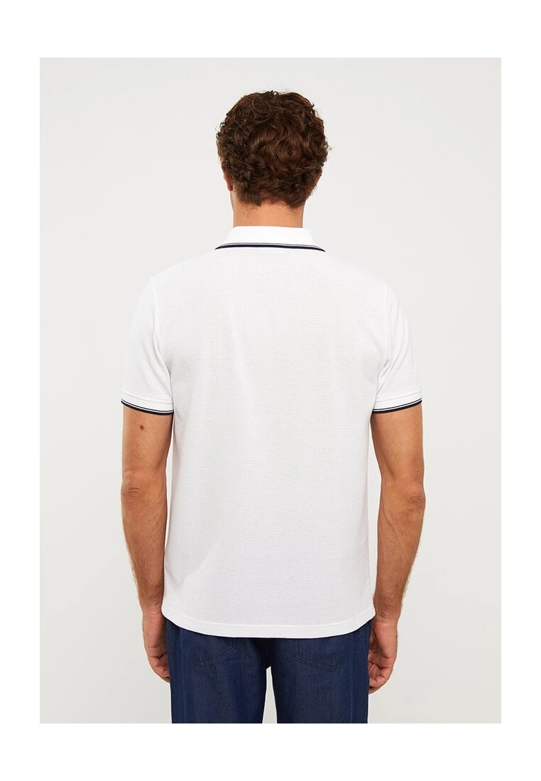 LC WAIKIKI Polo Neck Shirt 4 LC WAIKIKI Polo Neck Shirt - Image 2