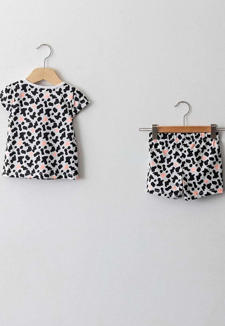 LC WAIKIKI Crew Neck Short Sleeve Printed Baby Girl Pajamas Set 4 LC WAIKIKI Crew Neck Short Sleeve Printed Baby Girl Pajamas Set - Image 2