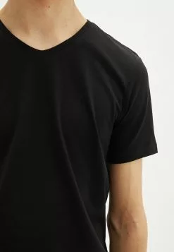 LC WAIKIKI V Neck Short Sleeve Basic Cotton Men's T-Shirt -LC WAIKIKI popular shop lc waikiki 7065 4338236 4