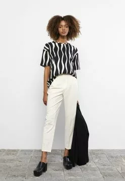 LC WAIKIKI Crew Neck Patterned Short Sleeve Cotton Women's T-Shirt -LC WAIKIKI popular shop lc waikiki 7514 7472216 3